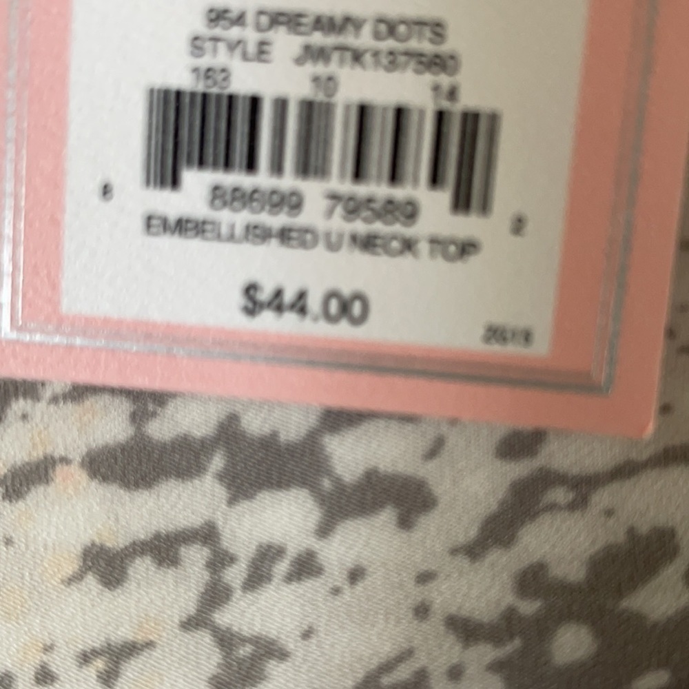NWT Juicy Couture Cold Shoulder Top White Multi Size small - Picture 7 of 9